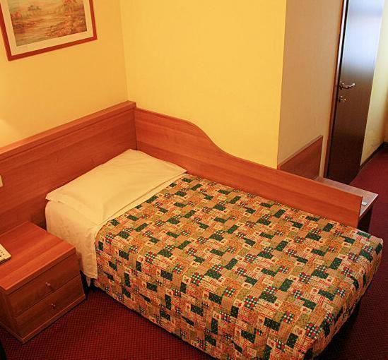 Hotel Royal Milán Pokoj fotografie